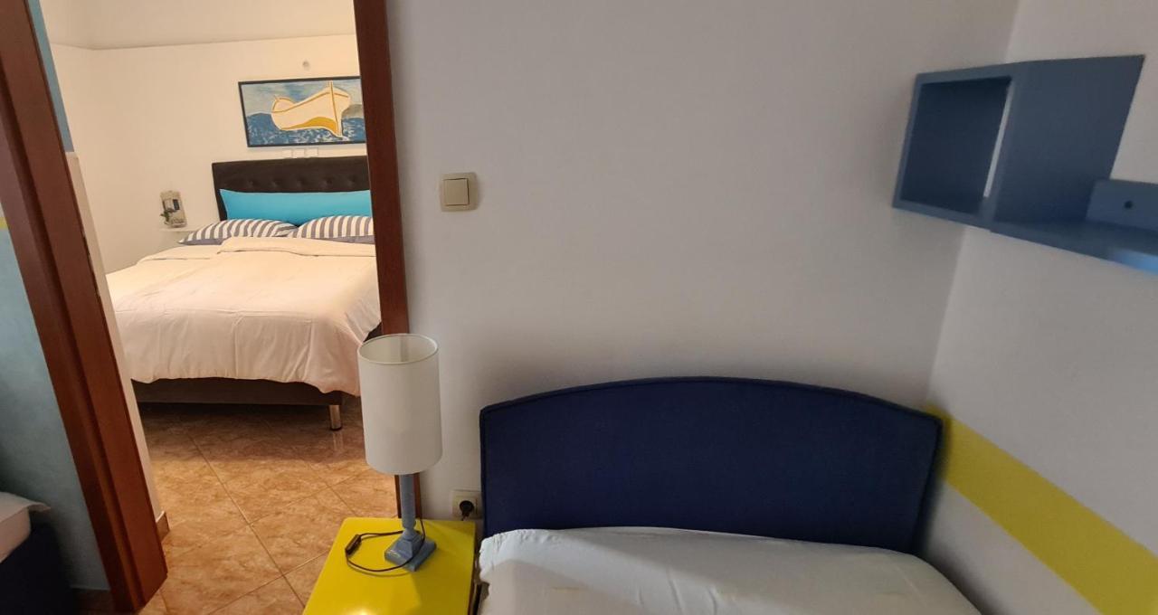 Apartments Villa Krasa ロヴラン エクステリア 写真