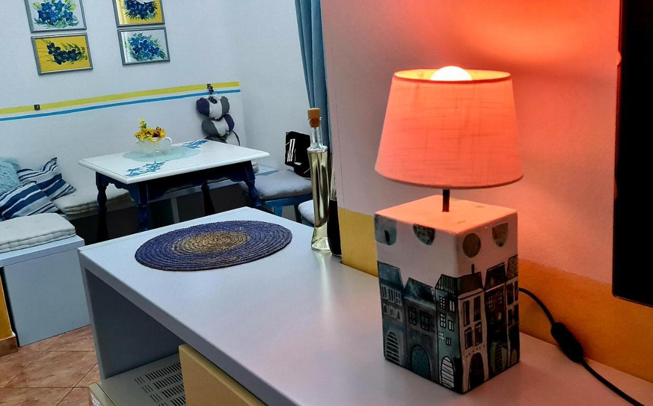 Apartments Villa Krasa ロヴラン エクステリア 写真