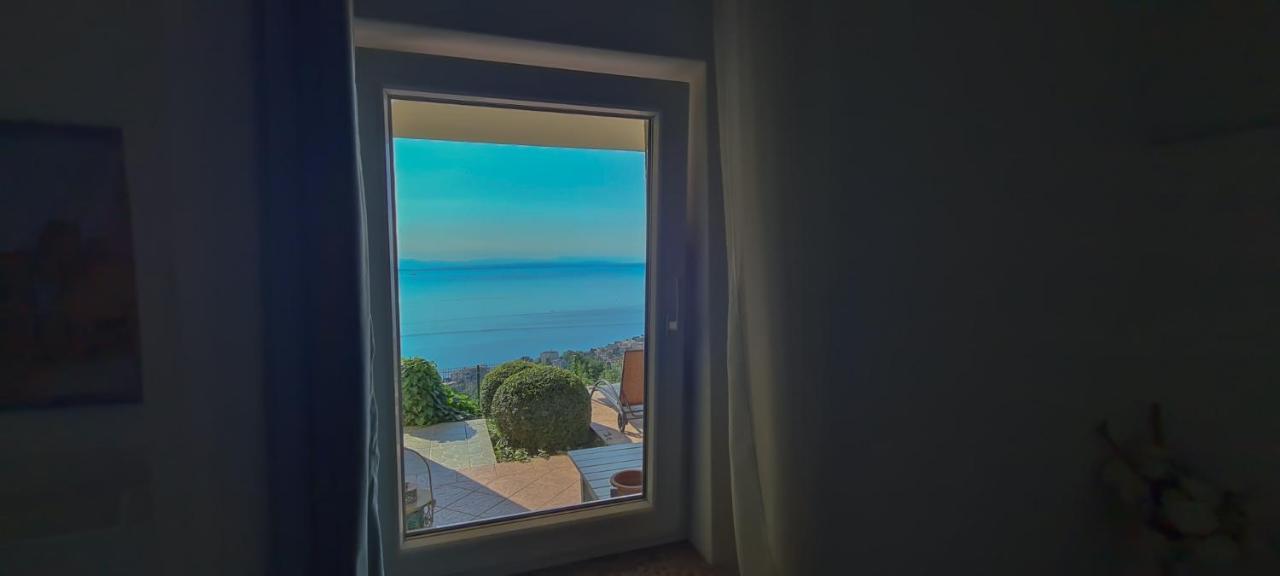 Apartments Villa Krasa ロヴラン エクステリア 写真